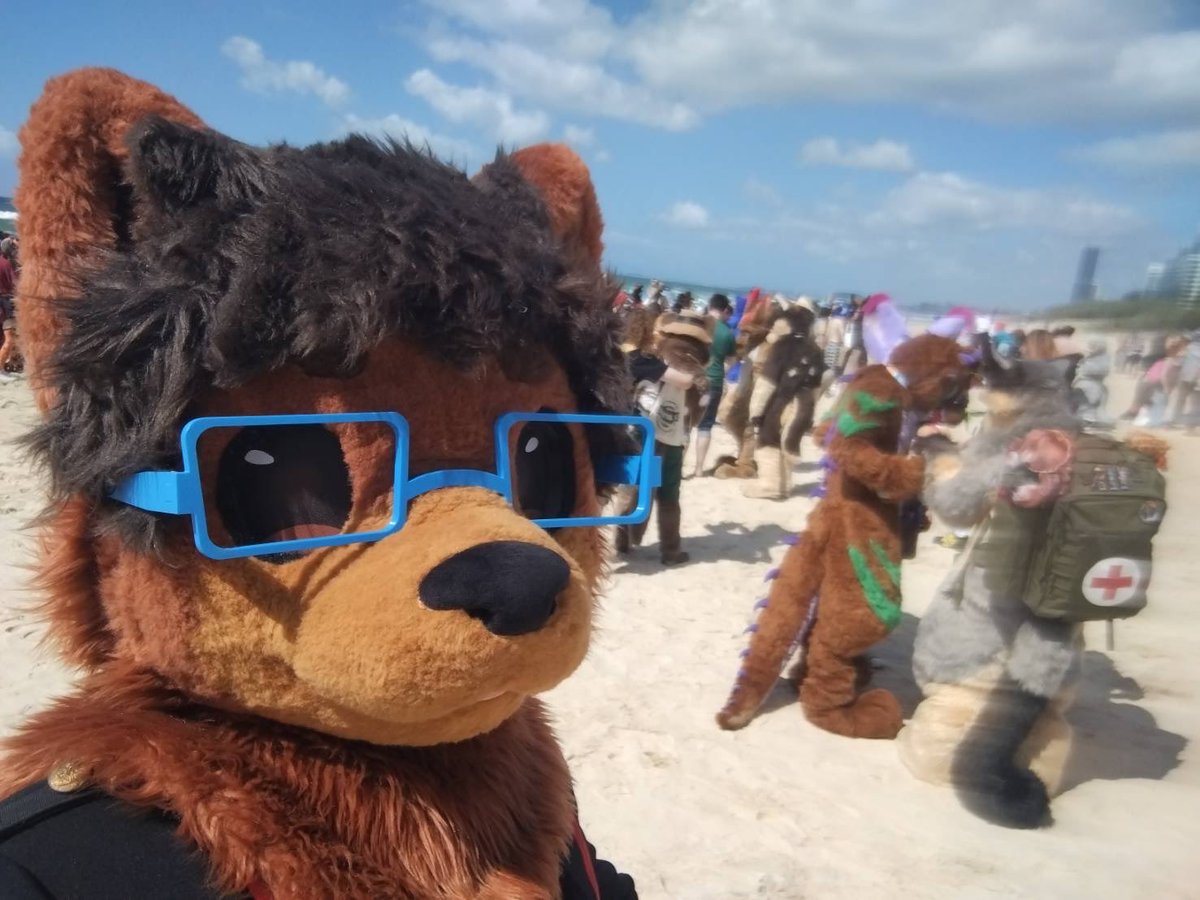 loicthewolf's tweet photo. Join Furdu

#furry #fursuit #furdu https://t.co/ziP5Ht97HS