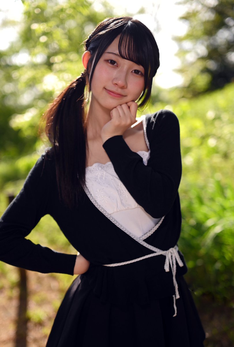 midrun107's tweet photo. Spring Outdoor Photo Shoot
@多摩川台公園
初めましてのこっちゃん。
#AD200pro
#H200JwithADS17
#JumpingKiss @jumpingkiss
#ジャンキス
#雪本恋百 @yukimoto_ko 
#ポートレート https://t.co/cYPBQIKJpm