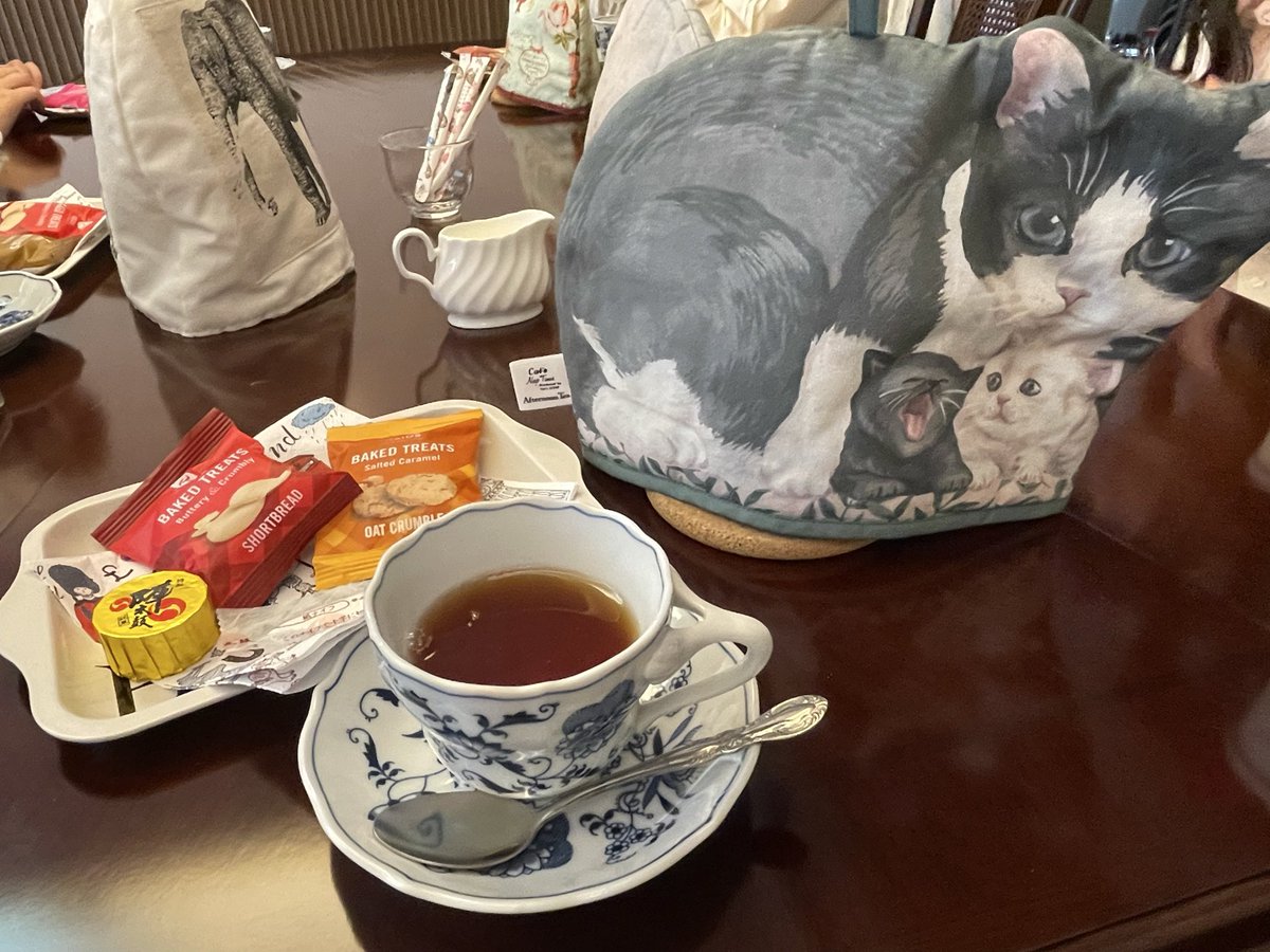 よまい tweet media