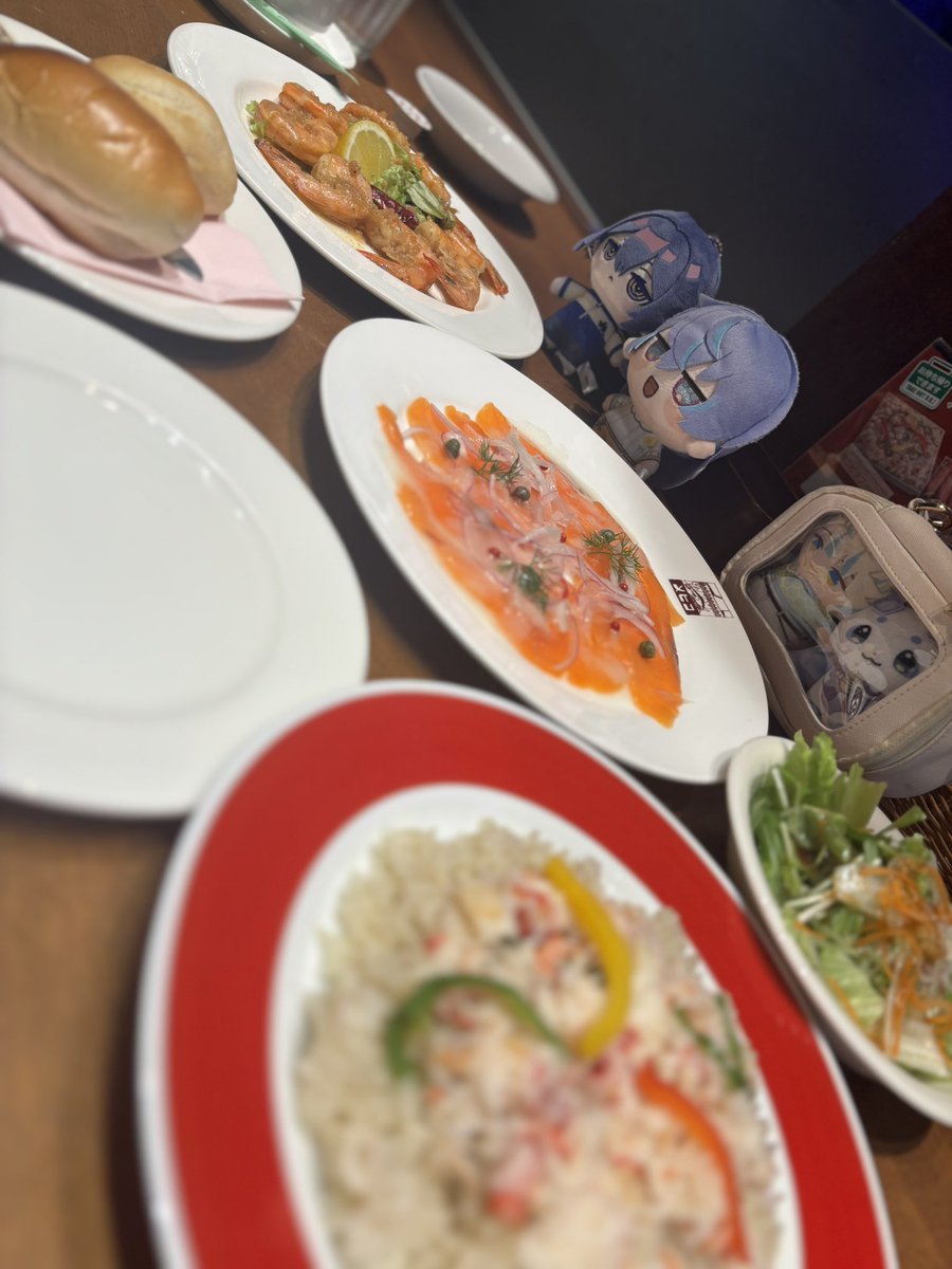 うたくんのがくや。 tweet media