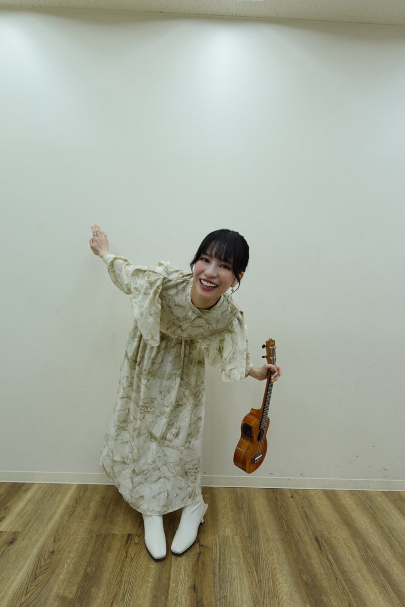 十条月【info】 tweet media