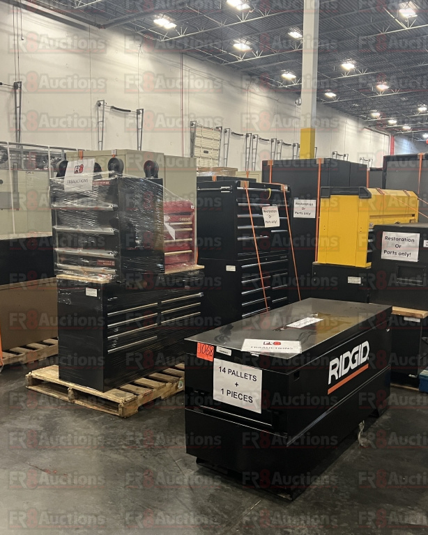 fr8auctions's tweet image. 👀 𝐅𝐈𝐑𝐒𝐓 𝐋𝐎𝐎𝐊 👀 Here is your first look at the new lots for our upcoming auction on 4/23/26! ⭐ Ensure you're a fully registered buyer! Visit fr8auctions.com/registration to get approved to bid. #fr8auctions #fr8family #wholesale #auction #onlineauction