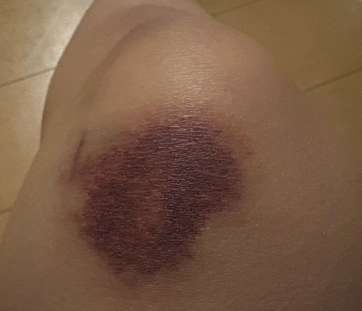 ∠るる　水@三重・大阪3/24・オーラス tweet media