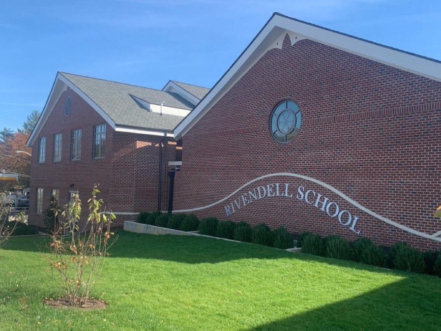 EmmanuelPres's tweet image. Join us for #worship at 10:30am at @RivendellSchool (2410 N. Kensington St, #Arlington, #VA) or online. Services translated to #Spanish. Learn more emmanuelarlington.org #churchinarlingtonva