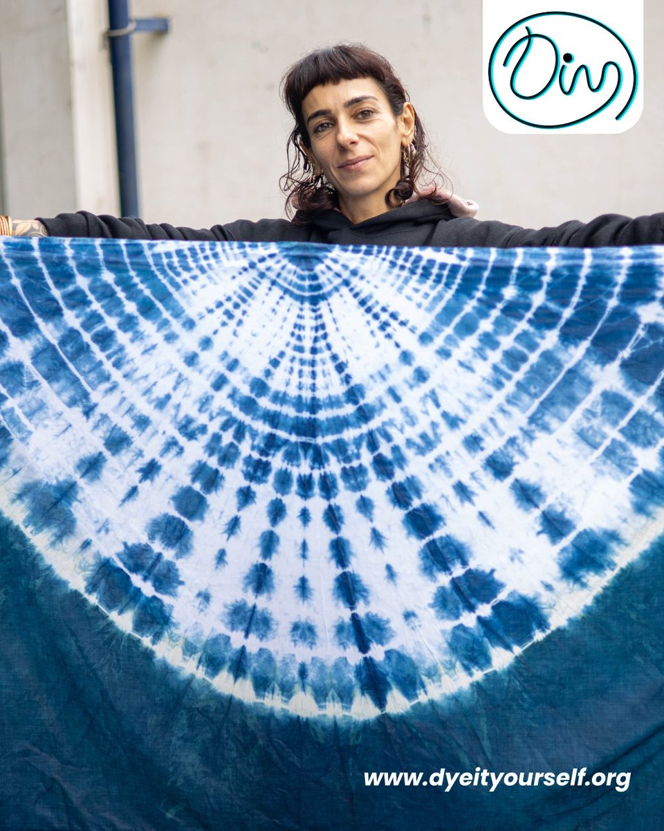 Dyeit_Yourself's tweet image. At Dye It Yourself, this moment is always special—the reveal that reminds you why slow craft matters, and why handmade will always feel different.

#shibori #tiedye #craftworkshops #sustainablecraft #naturaldyes