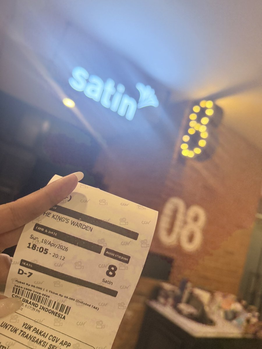 🍓🌙 tweet media