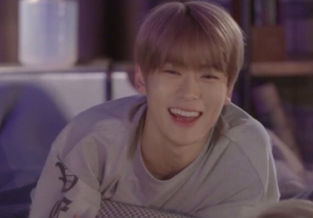 몬재재 tweet media