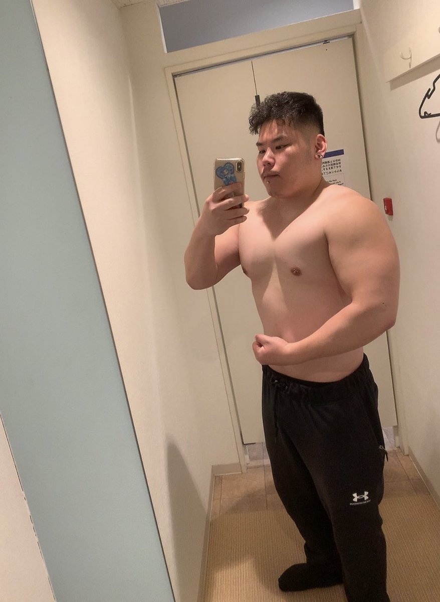 けむっそ tweet media