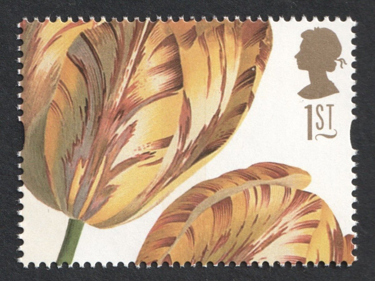 Philatelovely's tweet image. Hello everybody, I hope you’re all having a Tremendous day. It’s the letter T in the a-z of Flowers on Stamps. Here’s my Two stamps, please share yours too.

Trinidad &amp;amp; Tobago 🇹🇹 
Tulip 🌷 

#stampcollecting