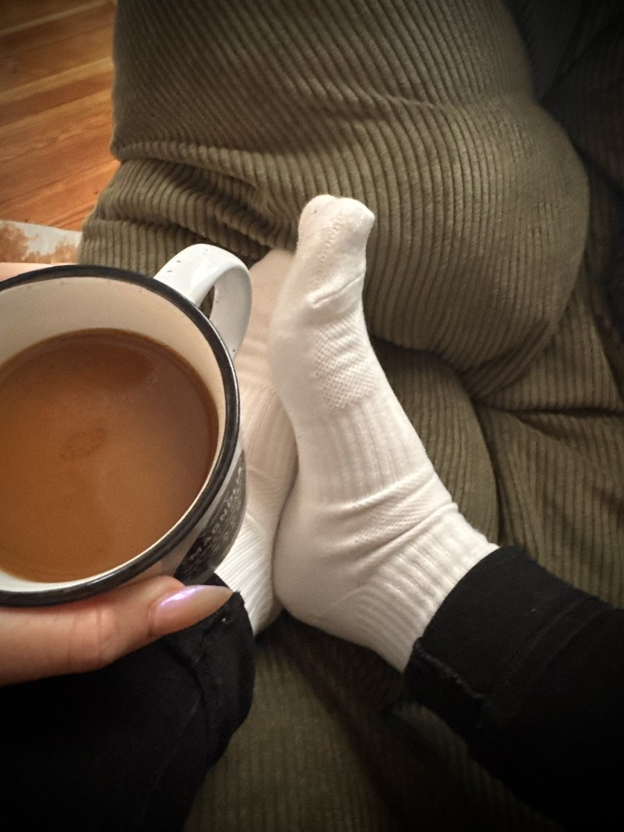 Miss Amber (Empress Amber’s New account) tweet media