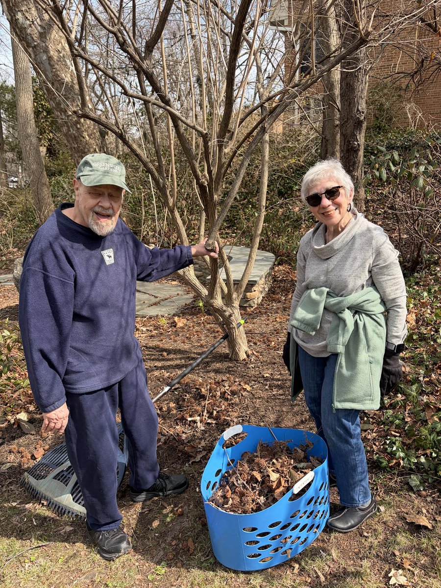 Community Mitzvah Day is a big success at Hanson Park dlvr.it/TS6W9h
