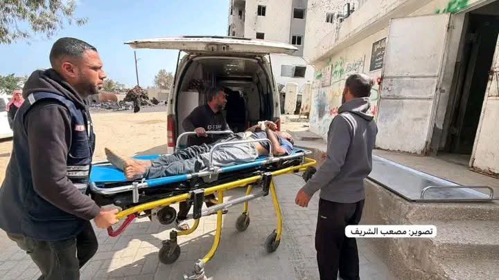MosabAbuToha's tweet photo. Today at 9:40 a.m., the Israeli terrorist forces shot and killed a Palestinian named Khalil Nasser (62 years old) in a displaced families’ camp in Jabalia.
I have just listened to an interview with the victim’s brother who said that Khalil was shot in the head in front of his tent while helping other displaced families collect water.