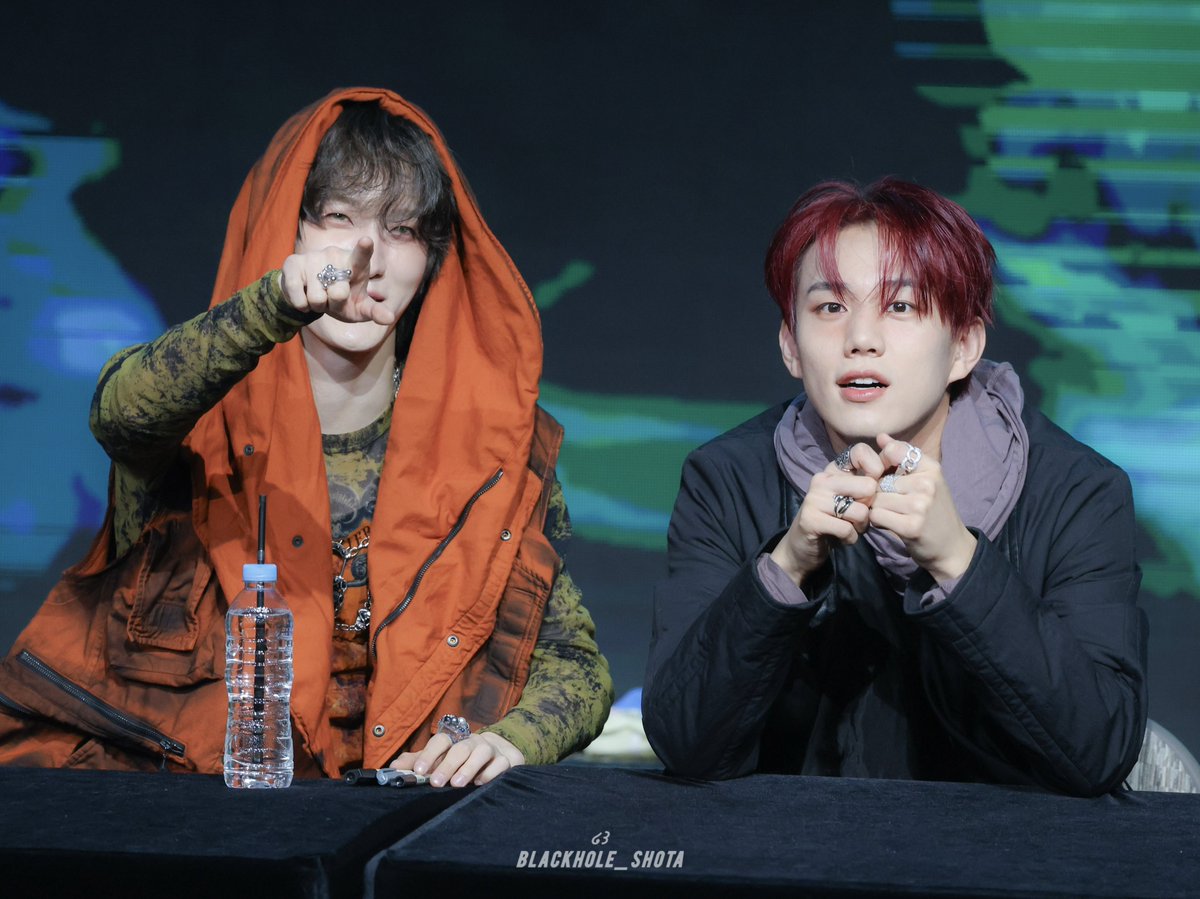 260321

🫶🏻🐶🐶✌🏻

#소울 #SOUL #인탁 #INTAK 
#P1Harmony #피원하모니