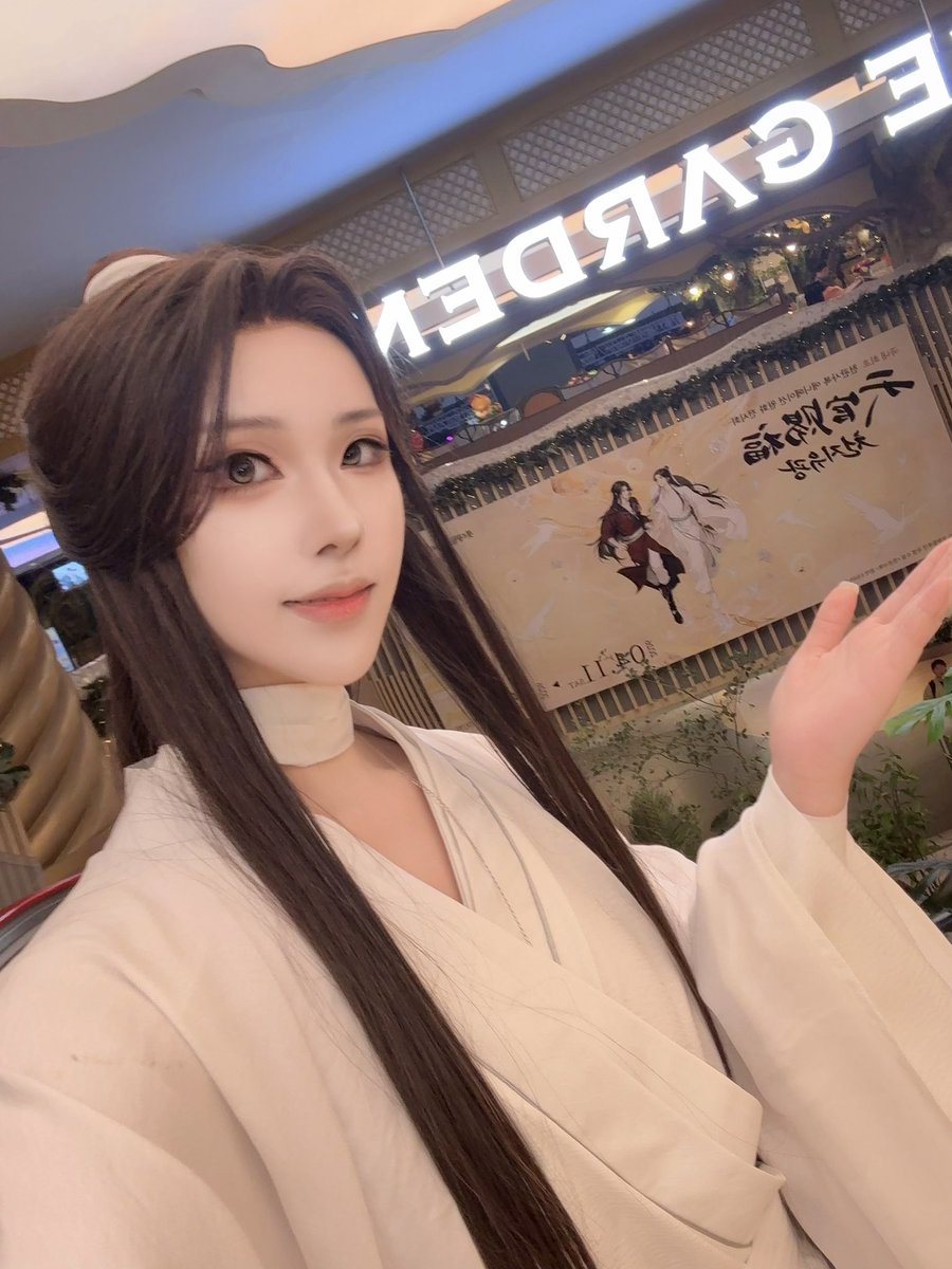 cos_sinn2's tweet photo. 천지유광 전시 다녀왔습니다~ 너무 즐거웠어요!🫶
전시회 너무너무 잘 되어있으니 천관사복 좋아하신다면 꼭 가보시기를!!😭💕

#천관사복 #天官赐福 #TGCF #HeavenOfficialsBlessing #HOB #천지유광 #天地流光 https://t.co/D5uJn2dXaw