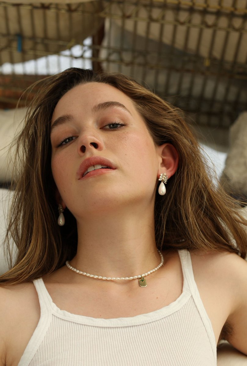 best of victoria pedretti tweet media