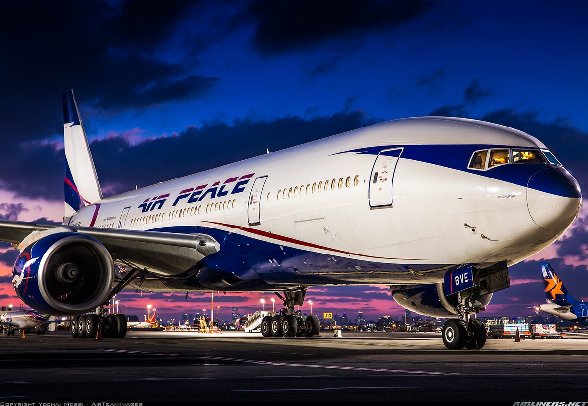 ClassicsPlanes's tweet image. An Air Peace B777-200er seen here in this photo at Tel Aviv Airport in July 2019 #avgeeks 📷- Yochai Mossi