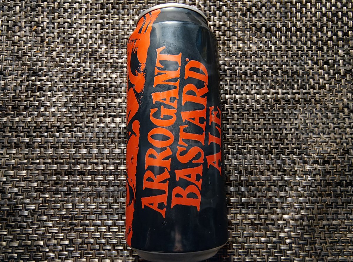 kizunamovie's tweet image. ARROGANT CONSORTIA ARROGANT BASTARD ALE をｶｼｭｯ(`･ω･´)
#Craftbeer #クラフトビール