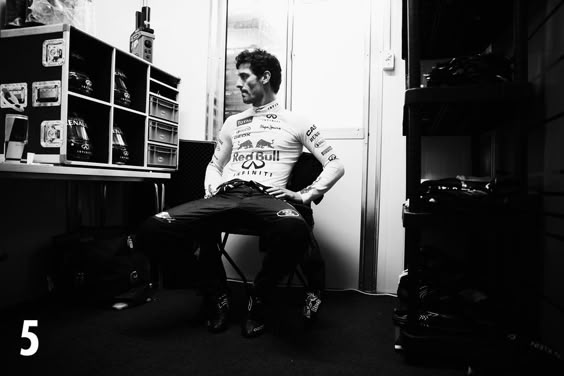daily mark webber tweet media