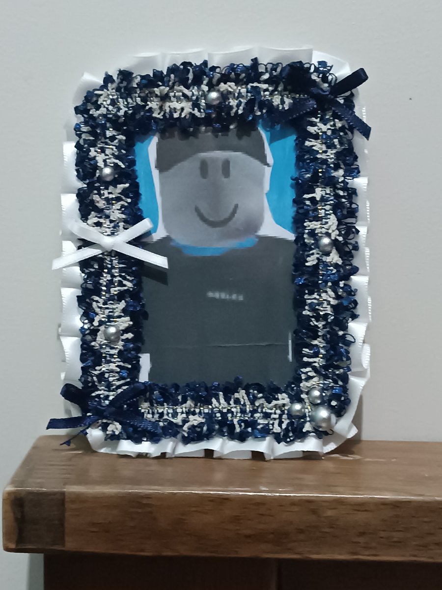 anamnesis tweet media