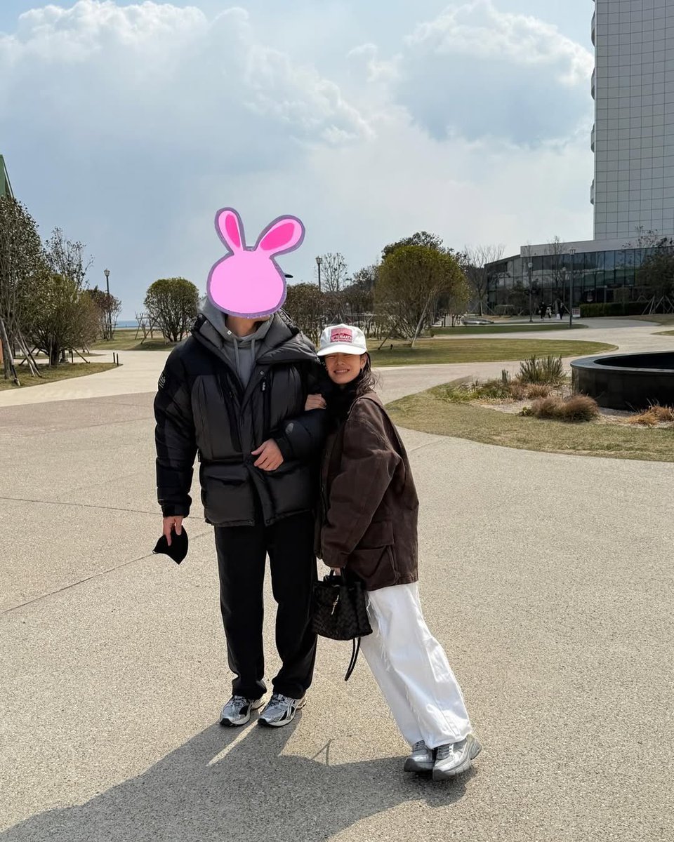 son yejin 𝙥𝙞𝙘𝙨 tweet media