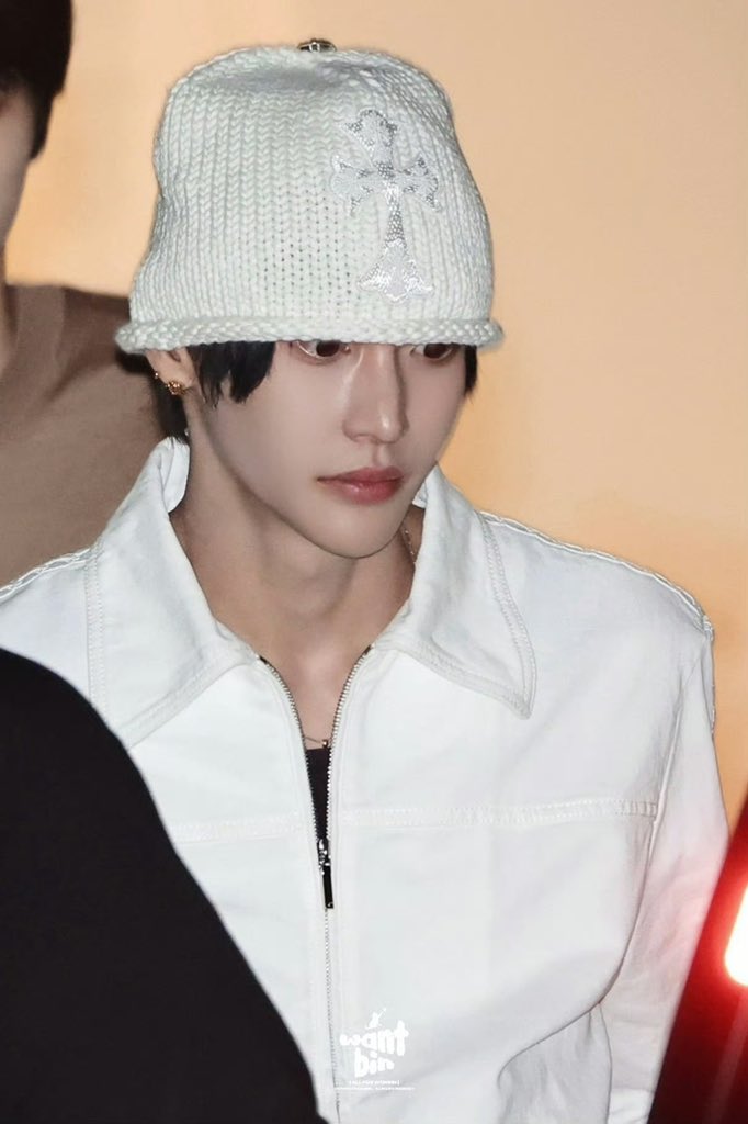 자석즈 손민수 tweet media