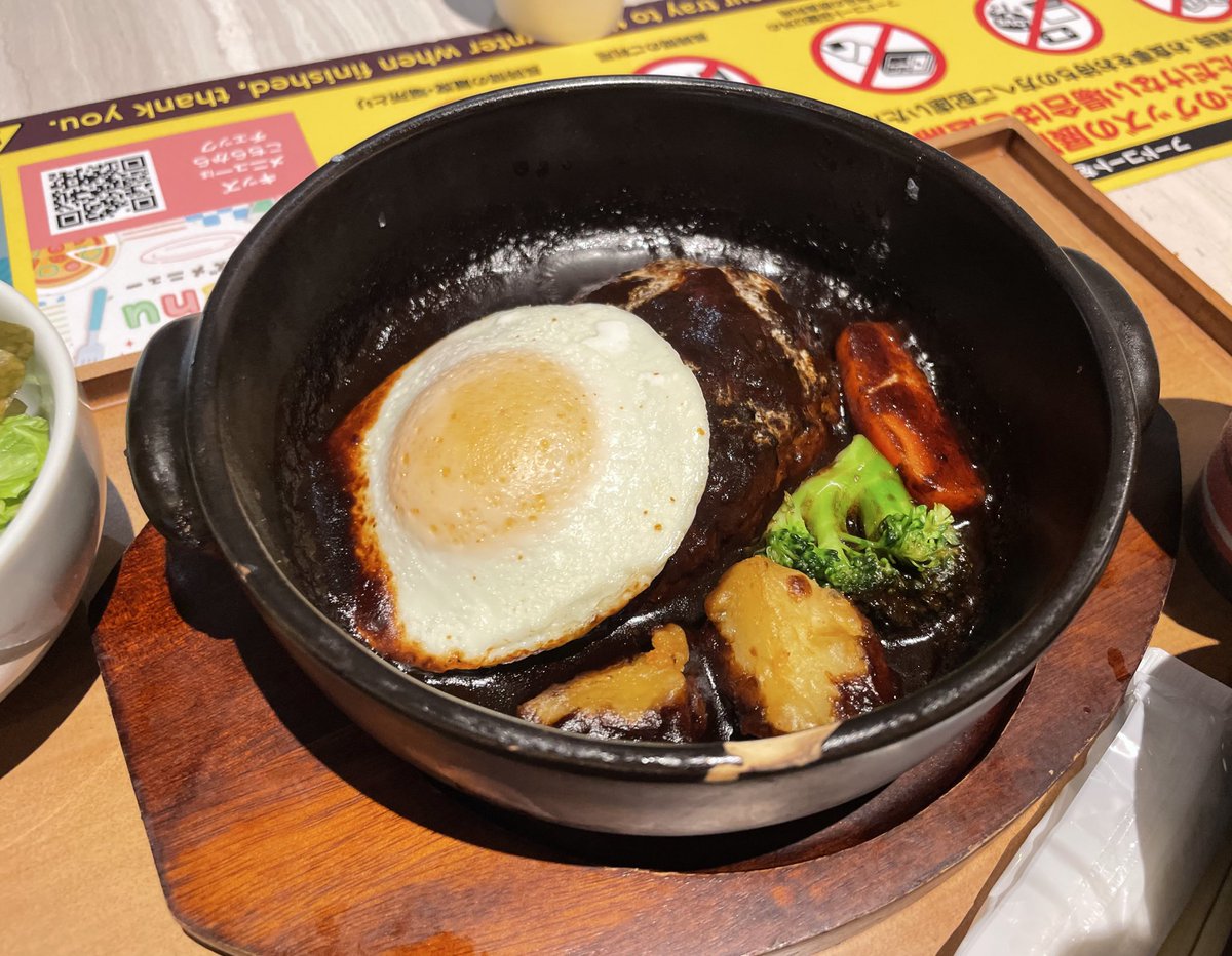 みかきみかこ🐰イラスト❄︎漫画ご依頼hp参照 tweet media