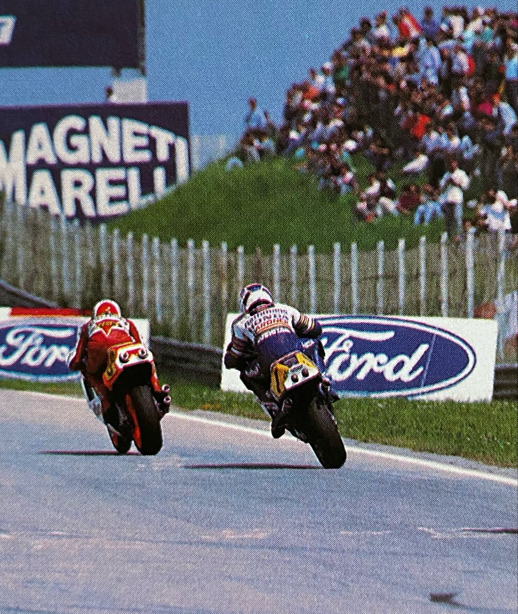 AntonioRamosGP's tweet image. Eddie Lawson 🇺🇸
Wayne Gardner 🇦🇺
#Legends @TheWayneGardner