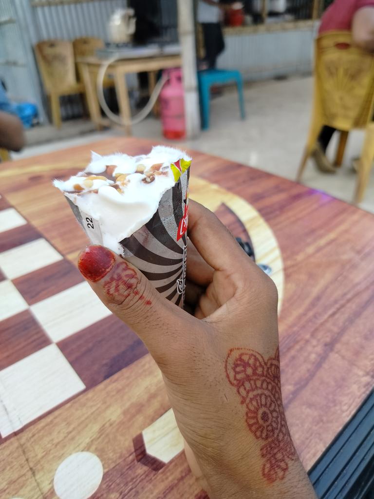 Scoops of happiness.
Current mood🍦
Keep it chill