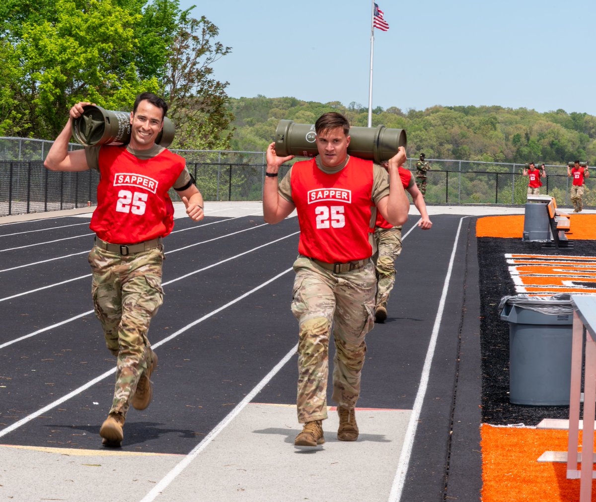 3rd_Infantry's tweet image. The Best of the Best Competition is underway, and 3rd Infantry Division Sappers are already taking on some of the Army’s toughest challenges 💪🏆

#bestofthebest #usarmy #3ID