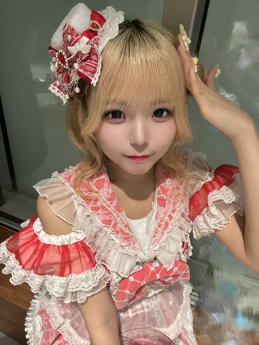 芽吹かえで【あるみー】 tweet media