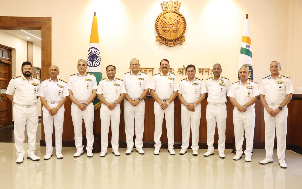 Signal School tweet media