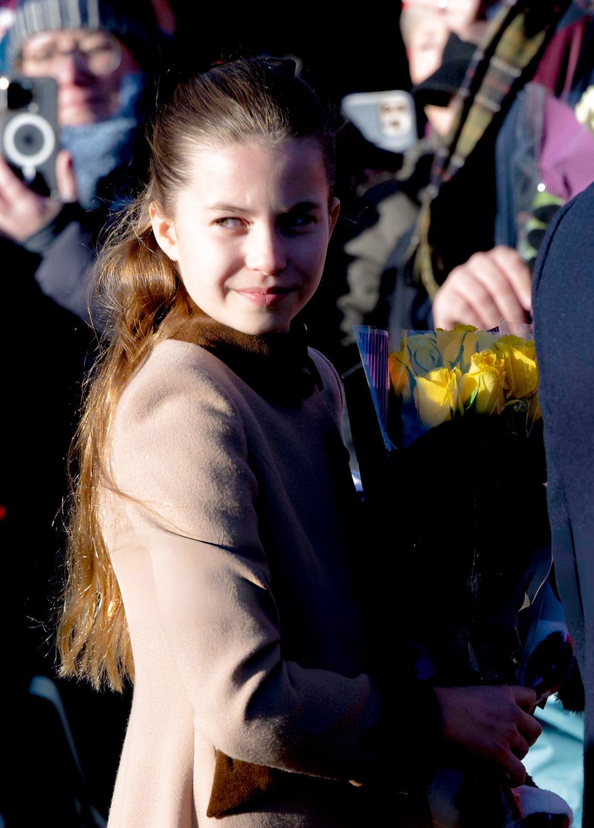 royalchildren_'s tweet image. Princess Charlotte of Wales attends the Christmas Morning Service, at St Mary Magdalene's Church in King's Lynn, England 🎄-December 25th 2025.
.
📷 : Credit to the rightful owner &amp;amp; Samir Hussein/@GettyImages
.
#PrincessCharlotte #England