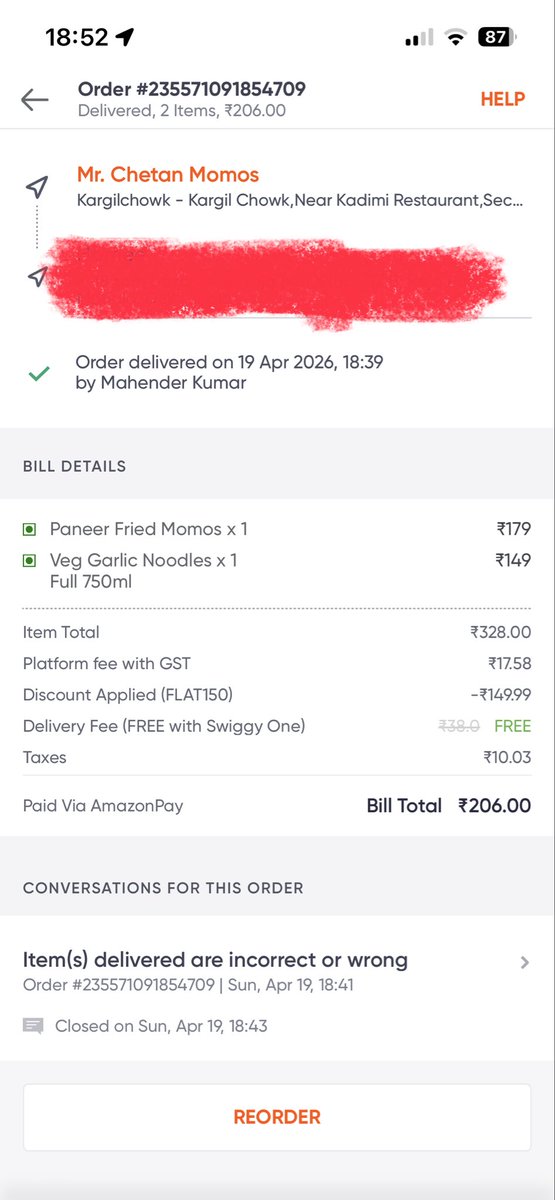 klokesh748's tweet photo. Dear @Swiggy @SwiggyCares I just received an order for Paneer momos and received CHICKEN MOMOS. WHAT THE HELL IS THIS? My vegan mother already took a bite of it. THIS IS NOT ACCEPTABLE AT ALL. https://t.co/kQ5sSslDQi