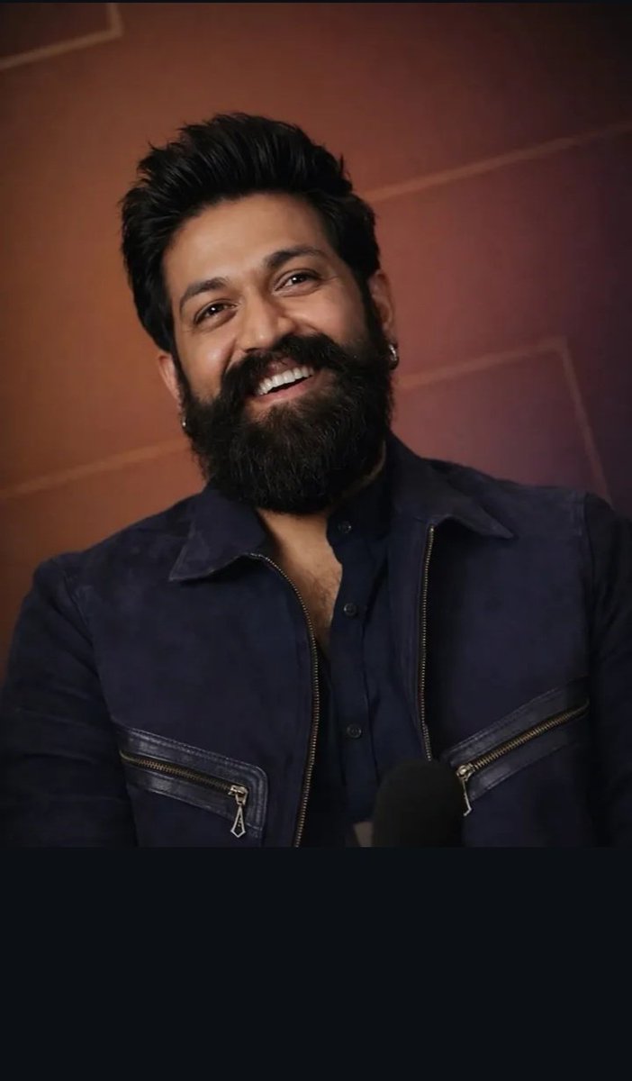 GYB__official's tweet photo. @TheNameIsYash ❤️ #ToxicTheMovie #yashboss https://t.co/kJVL4h67zE