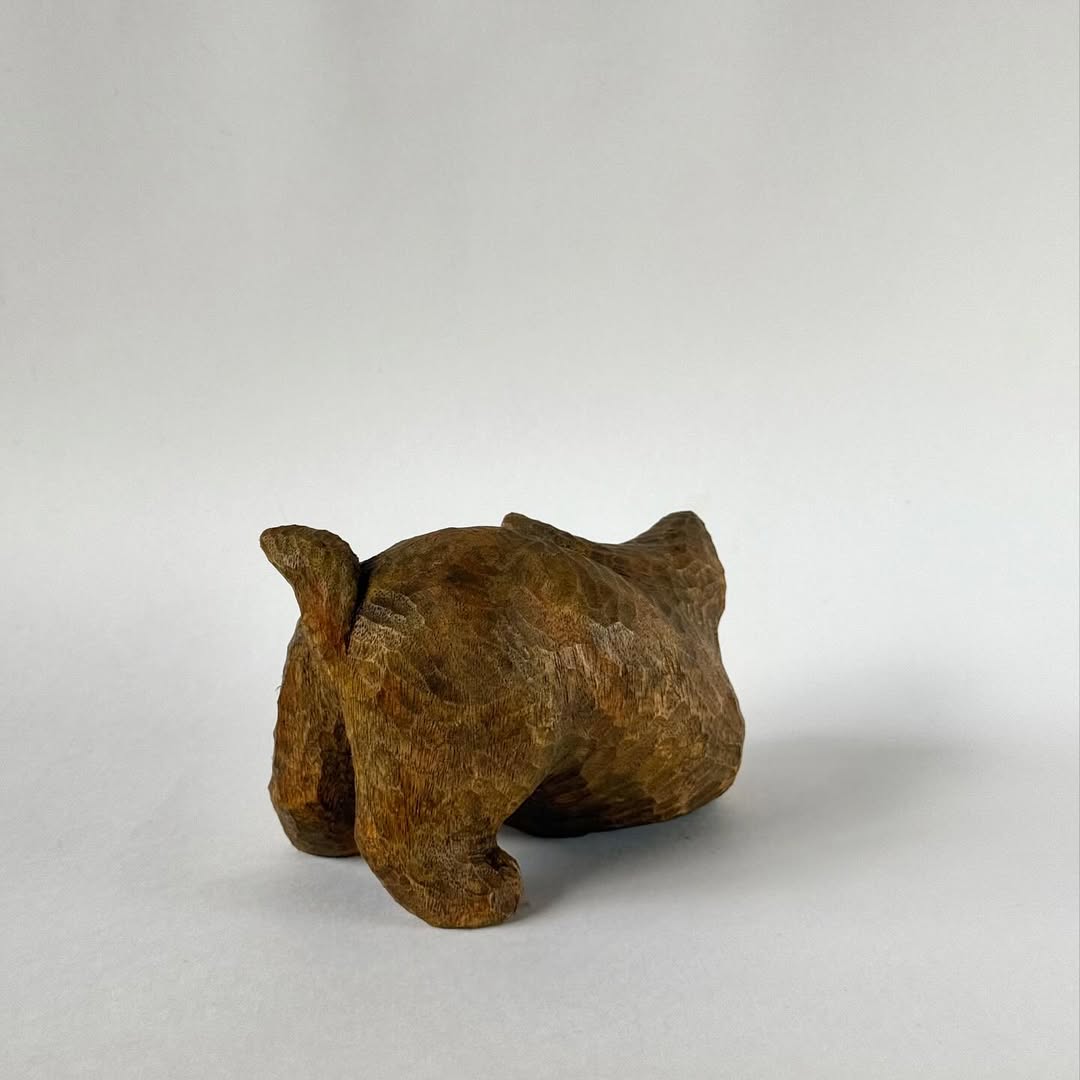 Enjoy a sweetened lungo with added sugar.