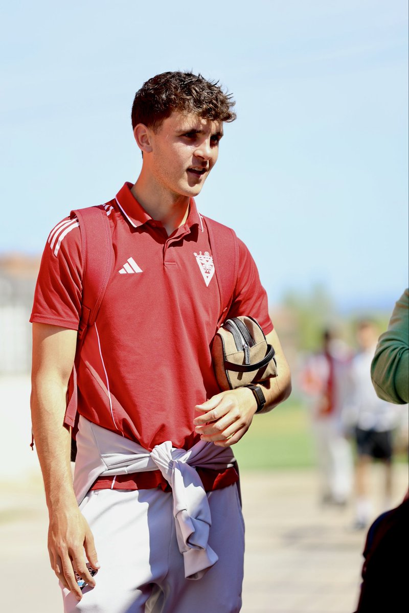 Club Deportivo Mirandés tweet media