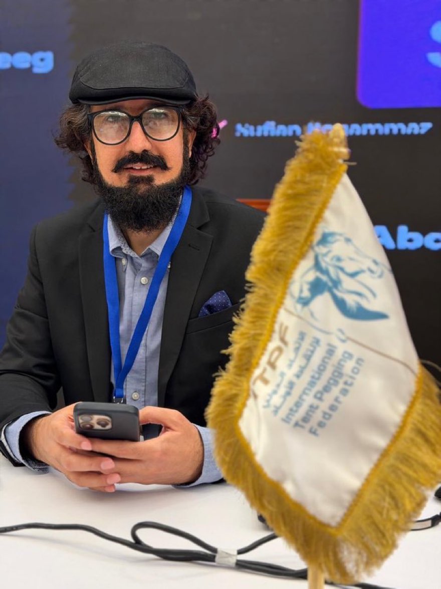 جیت کا نشان ۔۔۔ صاحبزادہ محمد علی سلطان !!!

فخر پاکستان اب ورلڈ ٹینٹ پیگنگ کے نائب صدر بھی بن گئے ۔۔۔ ماشااللہ 
<a href="/SahibzadaSulta1/">Sahibzada Sultan M A</a>