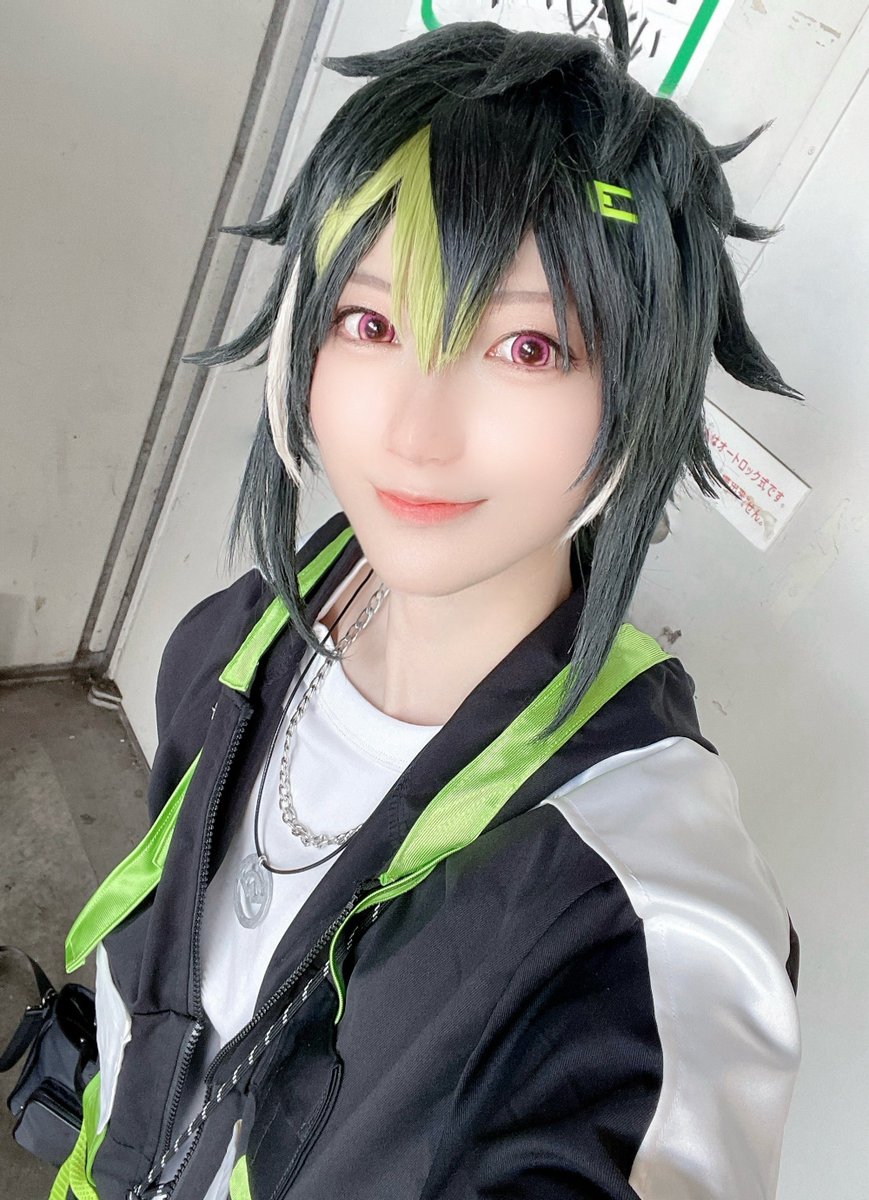 にじそお疲れ様でした！！！
香水衣装💡してました
スペースに足を運んでくれた皆様ありがとうございます！イベント楽しい〜🕺🎶