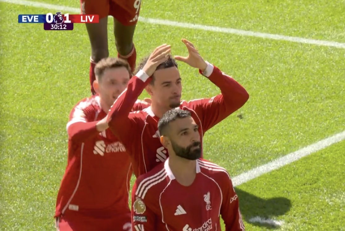 Anfield Edition | æ tweet media