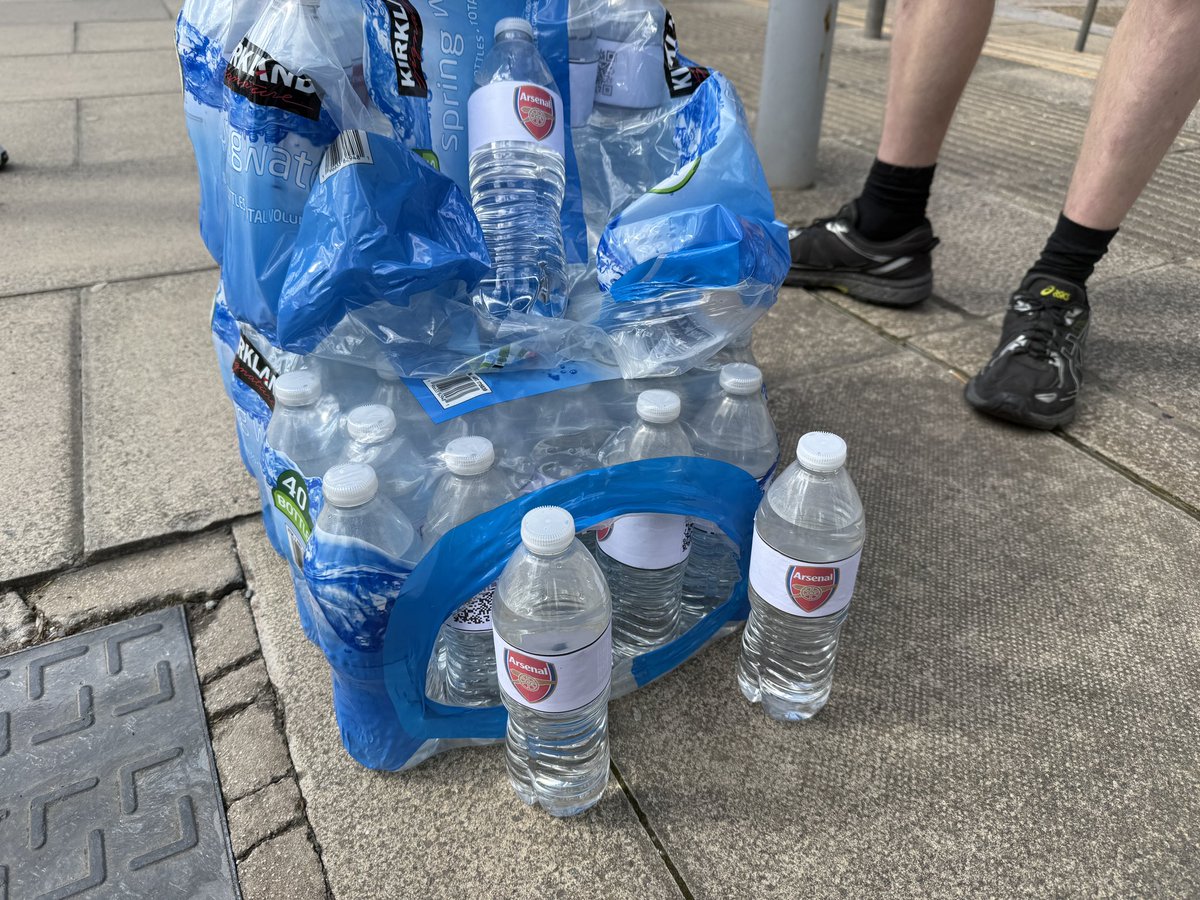 Alex Howell tweet media