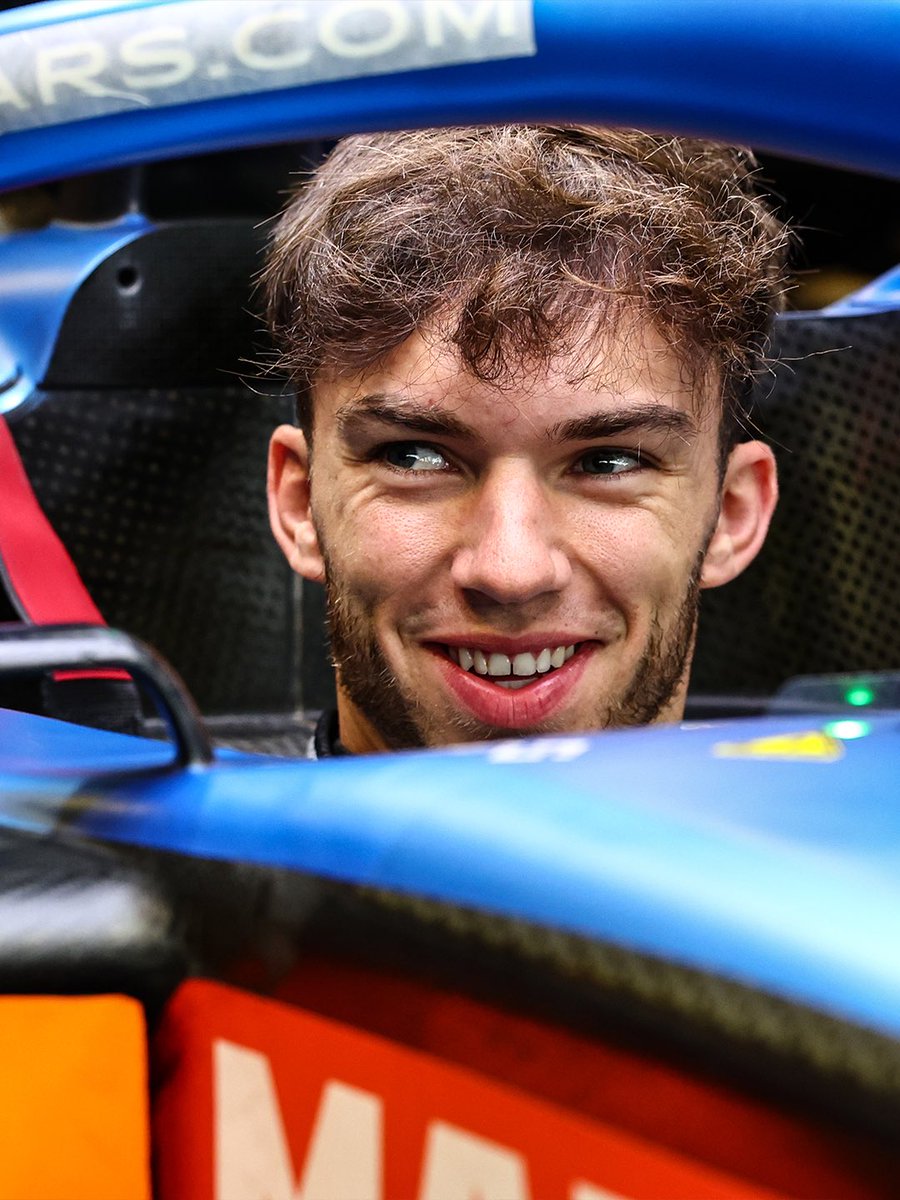 That smile will never get old <a href="/PierreGASLY/">PIERRE GASLY 🇫🇷</a> 😁🩵
