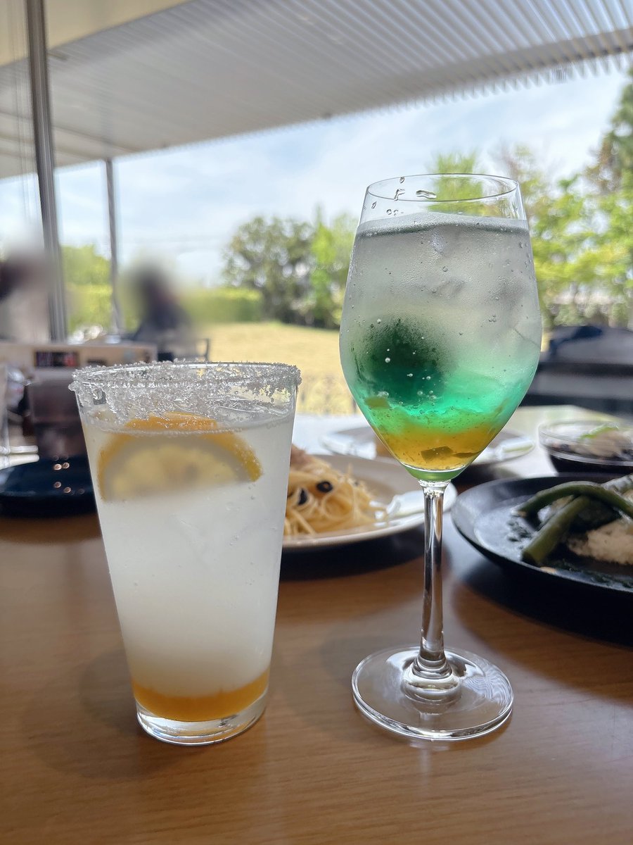 m e g u m i tweet media