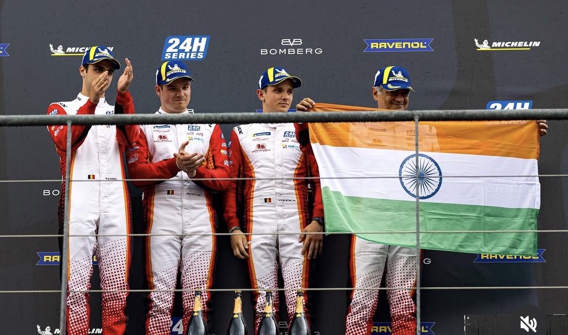 Gypsy_1809's tweet image. A moment that made the entire Indian nation proud 🇮🇳  🫡

#Thala