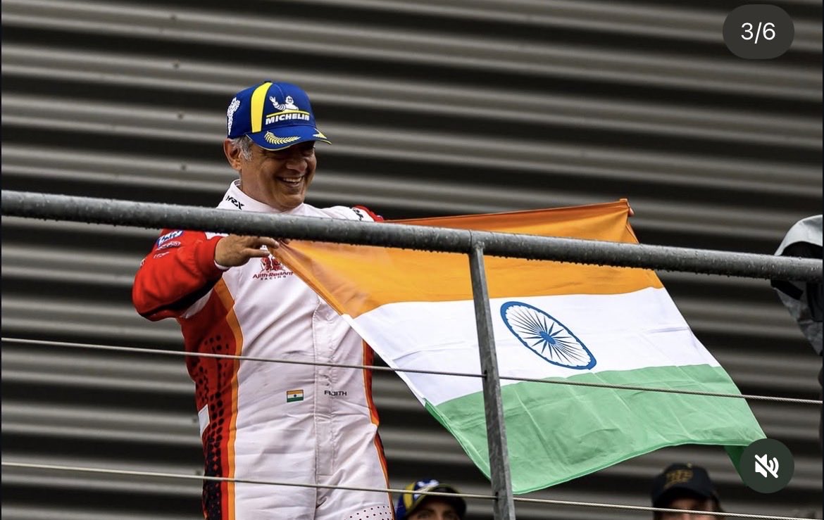 Gypsy_1809's tweet image. A moment that made the entire Indian nation proud 🇮🇳  🫡

#Thala