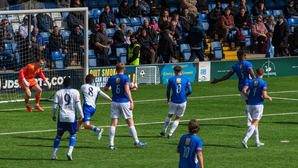 GomboczSteve's tweet image. Some more goalmouth action shots from the game Bury v Witton Albion on 18/4/26. #BuryFC #PartOfIt @whitebluearmy @buryfcofficial #bfc140 #shakers