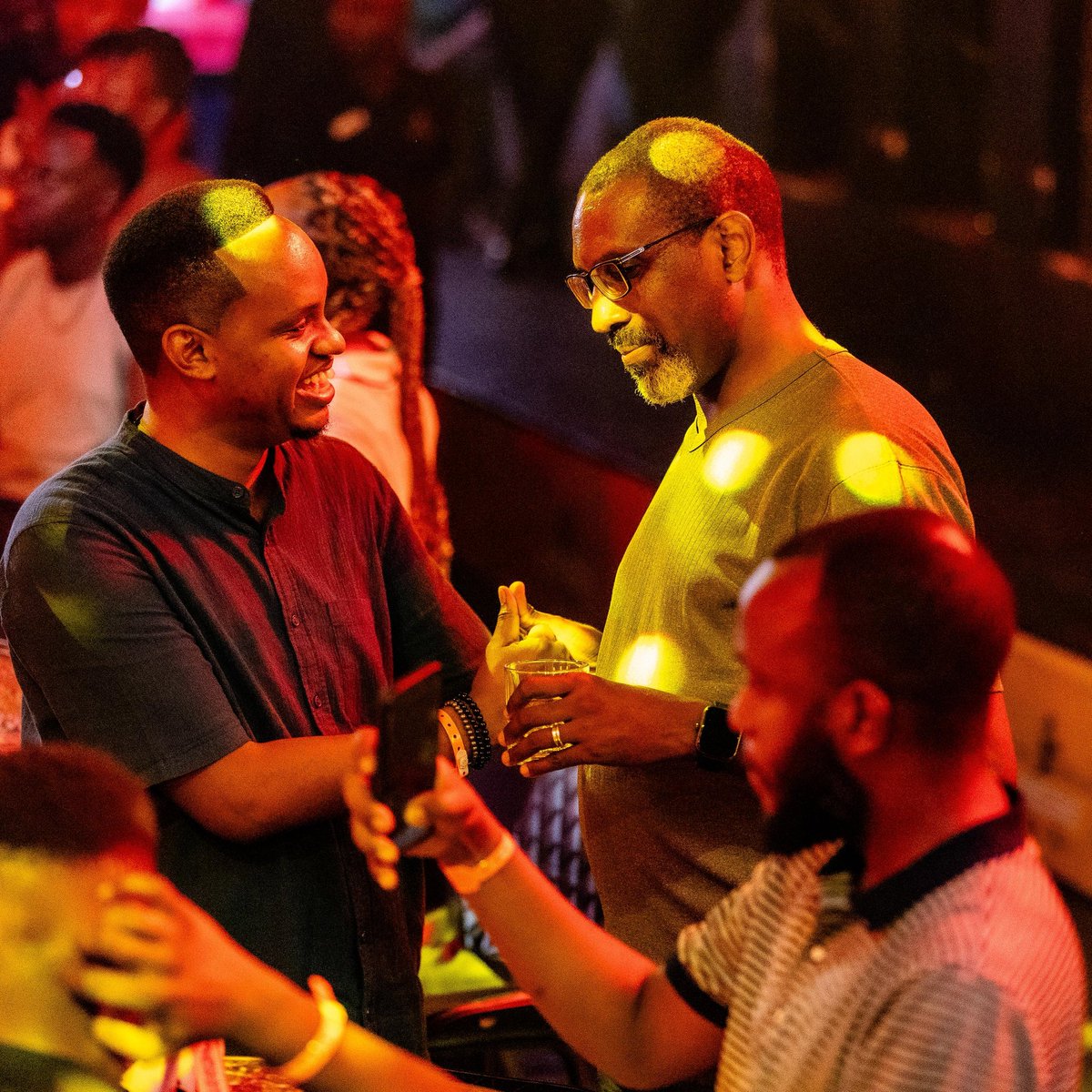 djKasBaby's tweet image. Happiness looked like this at the Afro Exchange 🥃✨
Good people, great music, and @johnniewalker_ setting the tone all night.
Moments like these? You just had to be there.
#AfroExchange #KeepWalking #DrinkResponsibly