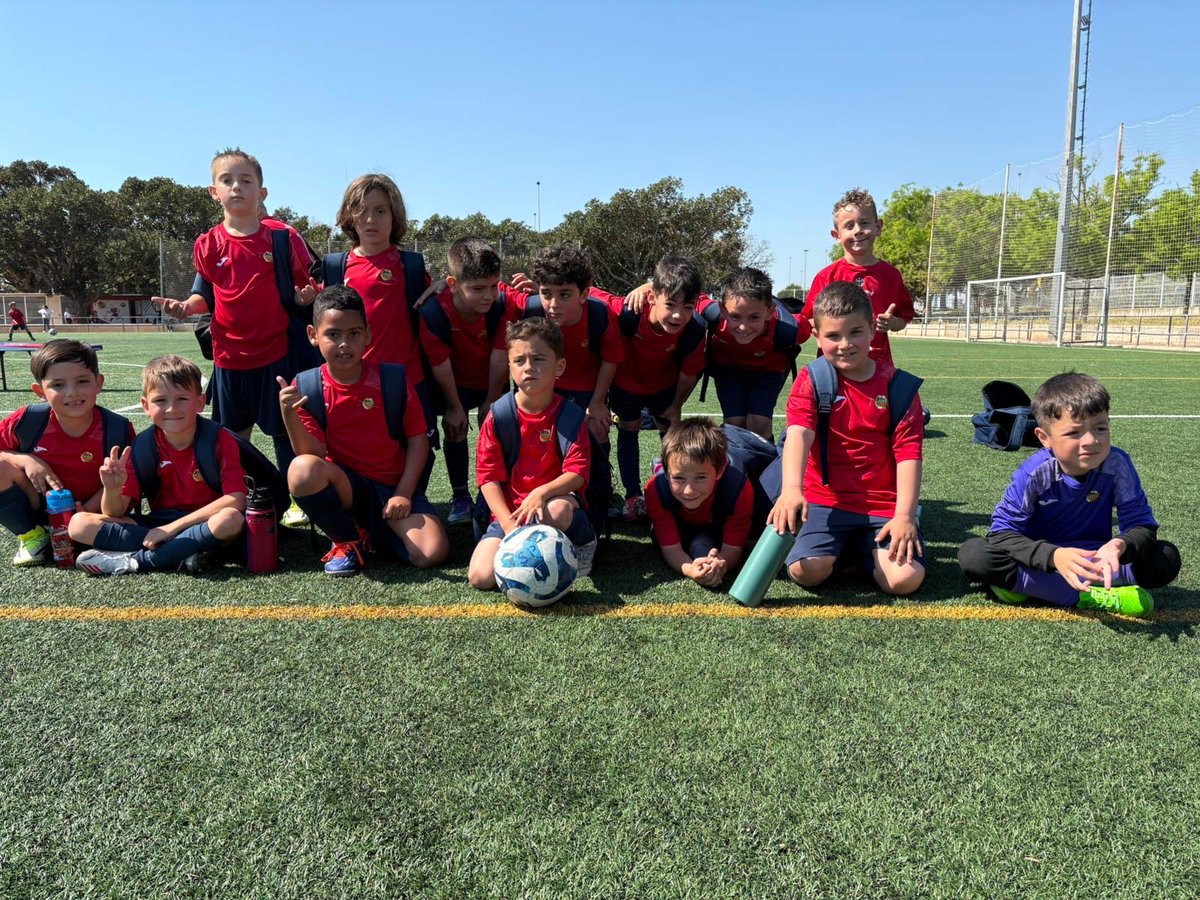 🏟️🔙

𝐏𝐄𝐄𝐁𝐄𝐍𝐉𝐀𝐌𝐈𝐍 𝐁 ✍️ 𝐁𝐄𝐍𝐈𝐂𝐀𝐑𝐋𝐎́

El Prebenjamin B sigue disfrutando del fútbol en Gran Vía ¡Vamos, sportinguistas!

⚽️🥁🔥1,2,3 SPORTING