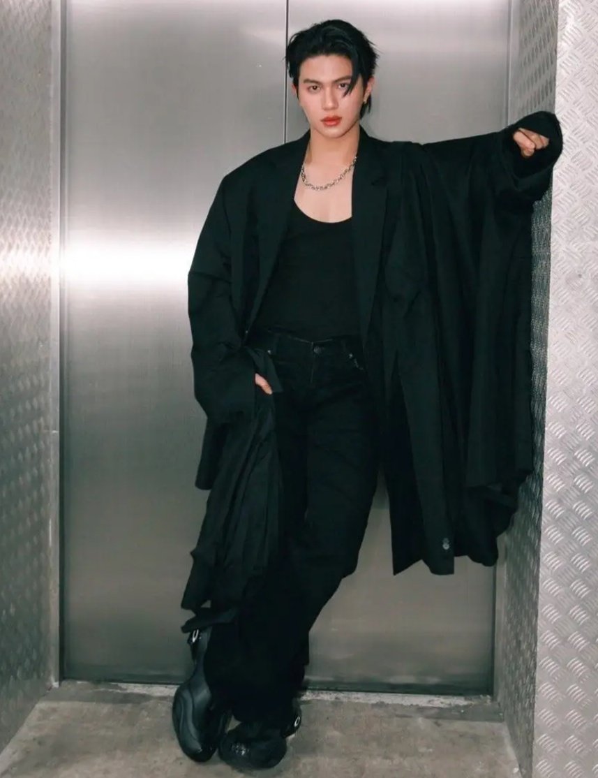 Wesley Grandma🎸🦈🐶 (semi-ia) tweet media