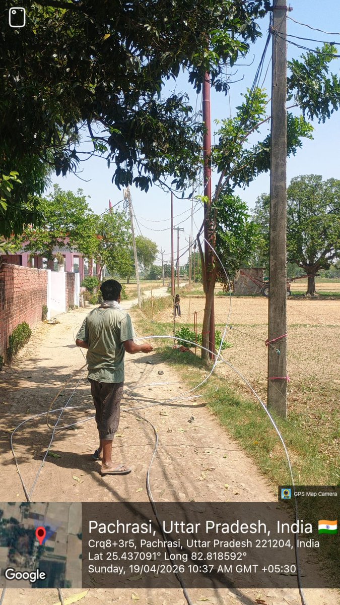 puvvnlvaranasi's tweet image. #RDSS
#लक्ष्य_24X7_उपभोक्ता_सेवा
वि.वि.खण्ड हरहुआ वाराणसी के बसनी उपकेंद्र केअन्तर्गत  #मॉडर्नाइजेशन_योजना के तहत 33 केवी नई बसनी लाईन डाग कन्डक्टर स्ट्रिंगींग का कार्य किया जा रहा है।
जिससे उपभोक्ताओं को बेहतर आपूर्ति मिलेगा।
@UPPCLLKO @PuVVNLHQ @aksharmaBharat
@ChairmanUppcl