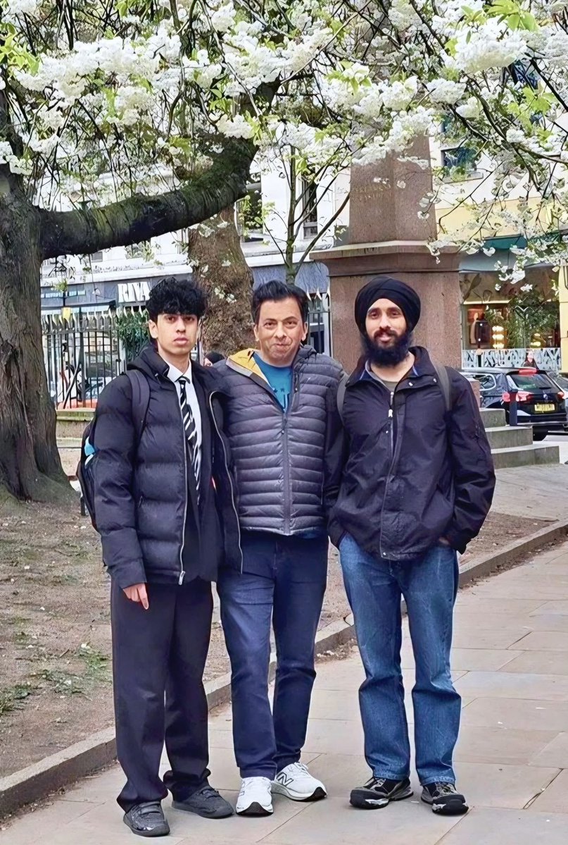 Siddharth Bakaria tweet media